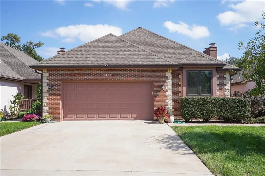 2422 SW Brookhaven Lane #23, Topeka, KS 66614 - #2