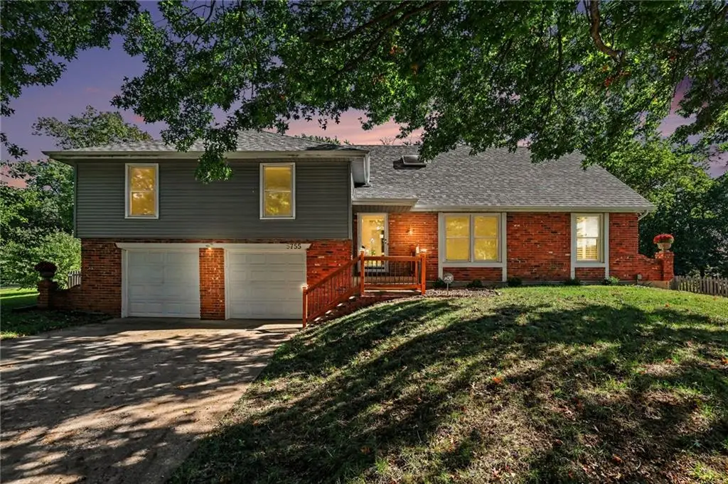 5755 Richards Circle, Shawnee, KS 66216 - #1