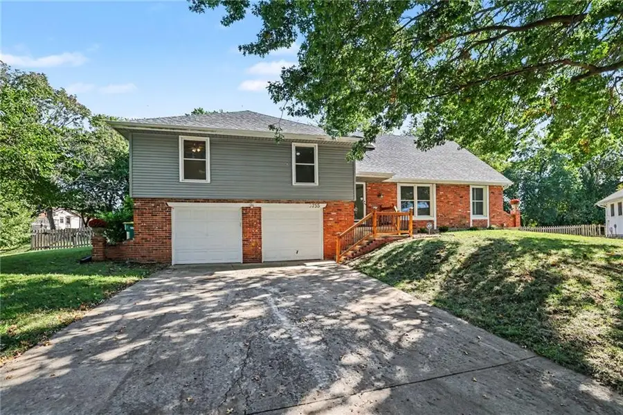 5755 Richards Circle, Shawnee, KS 66216 - #3