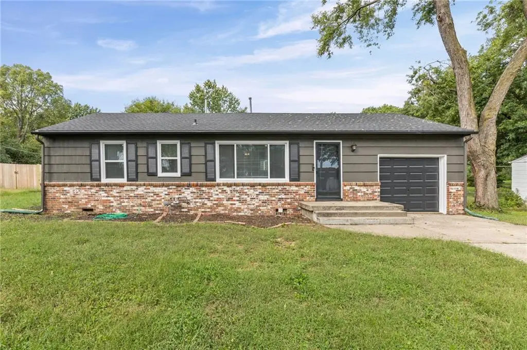 11804 Lawndale Avenue, Kansas City, MO 64137 - #1