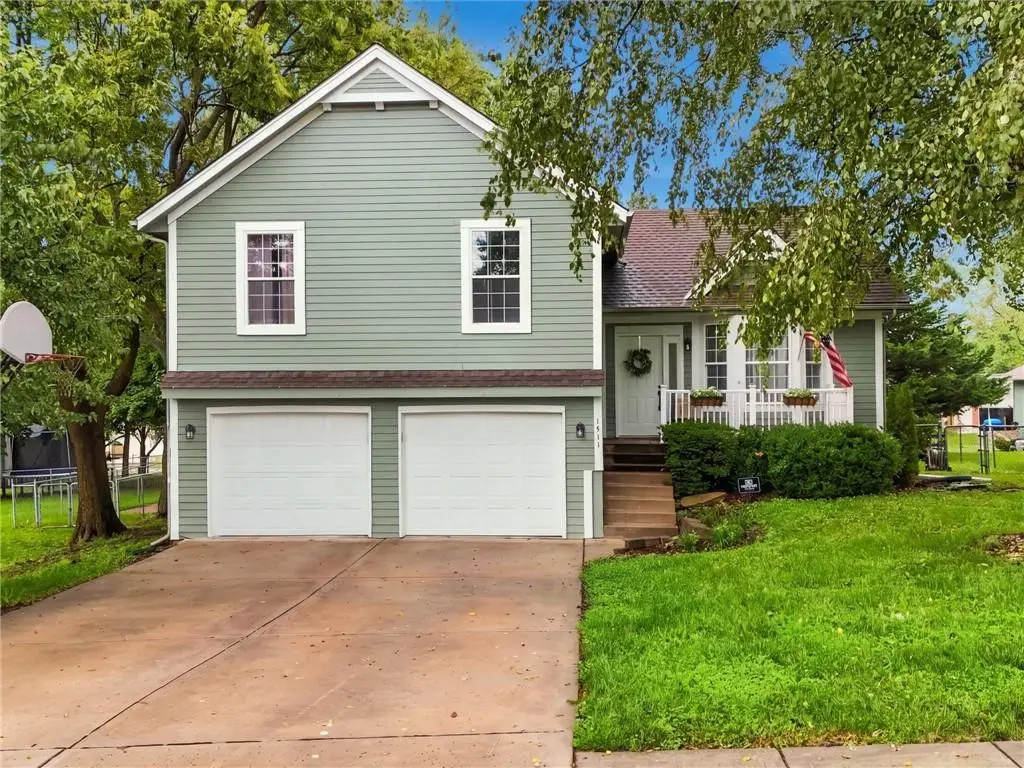 1711 Sunset Drive, Kearney, MO 64060 - #1