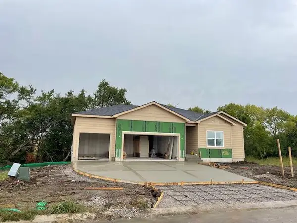 19552 Millview Rd. Street, Spring Hill, KS 66083