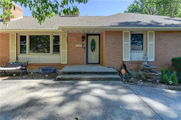 4803 Hedges Avenue, Kansas City, MO 64133