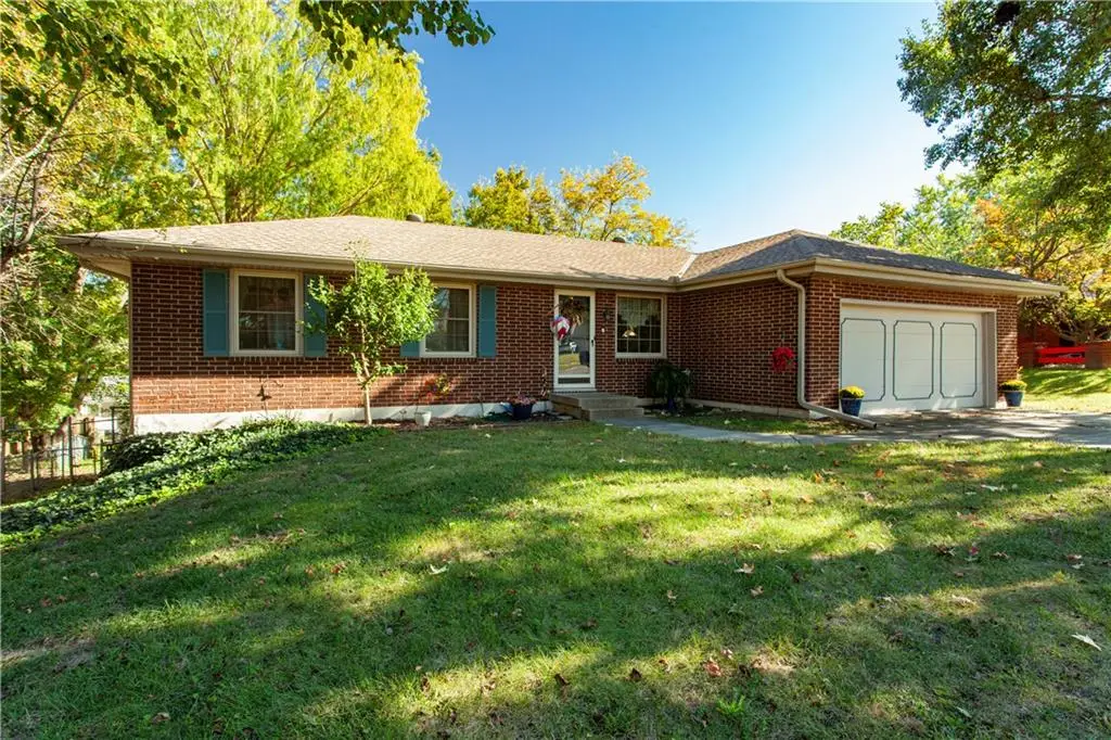 1913 Colony Lane, Independence, MO 64058 - #1
