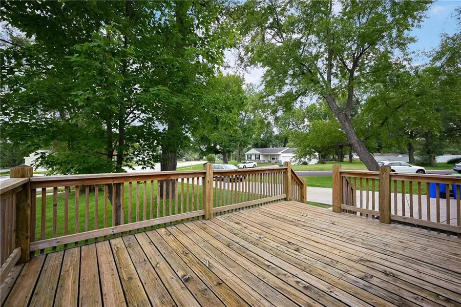 9908 E 81st Street, Raytown, MO 64138 - #3