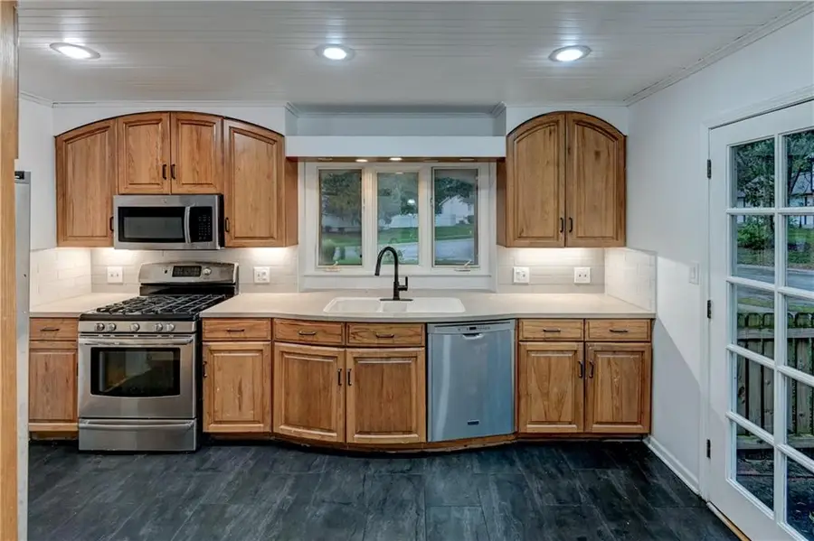520 S Meadowbrook Lane, Olathe, KS 66062 - #3