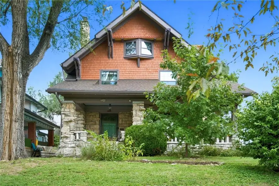 3341 Campbell Street, Kansas City, MO 64109 - #2