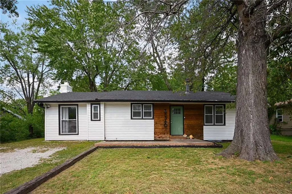 360 S Peculiar Drive, Peculiar, MO 64078 - #1