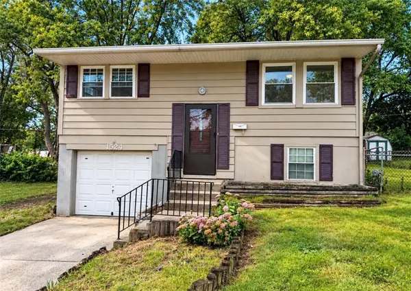 1524 N Seminole Drive, Independence, MO 64058