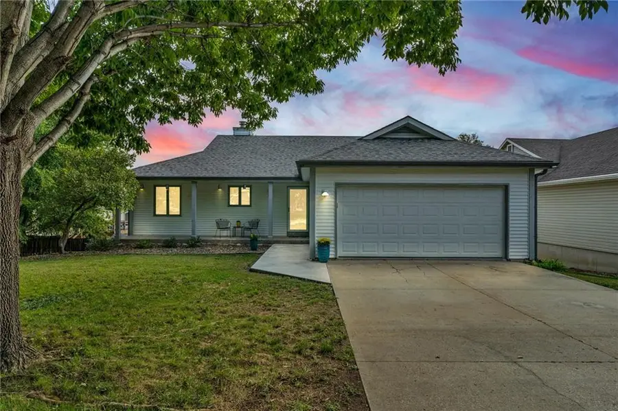 206 Tumbleweed Drive, Lawrence, KS 66049 - #2