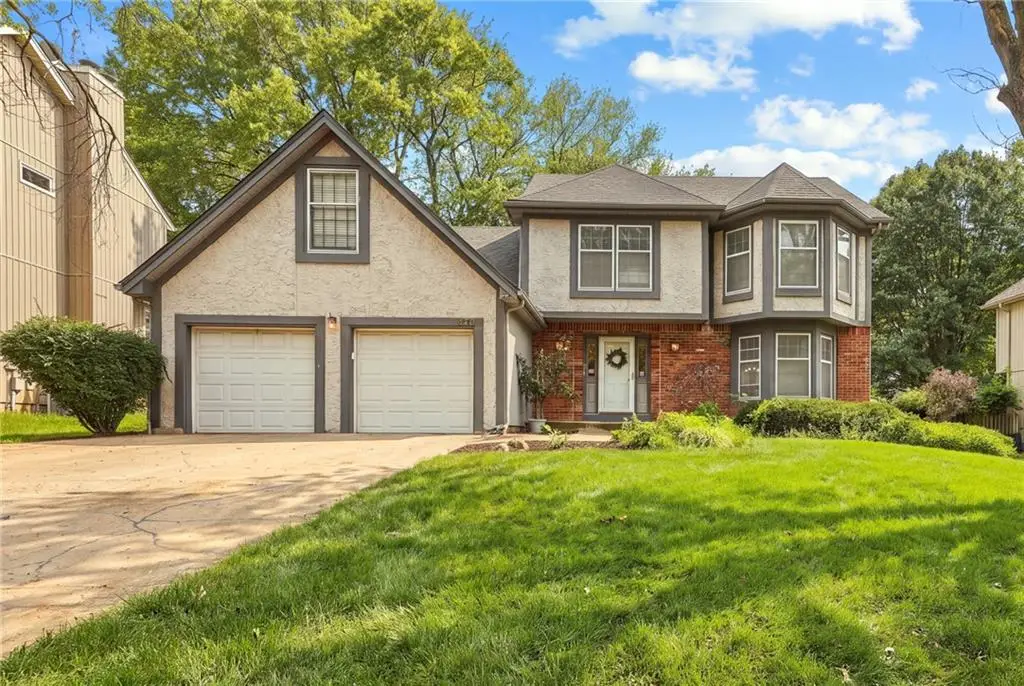 8408 Acuff Lane, Lenexa, KS 66086 - #1
