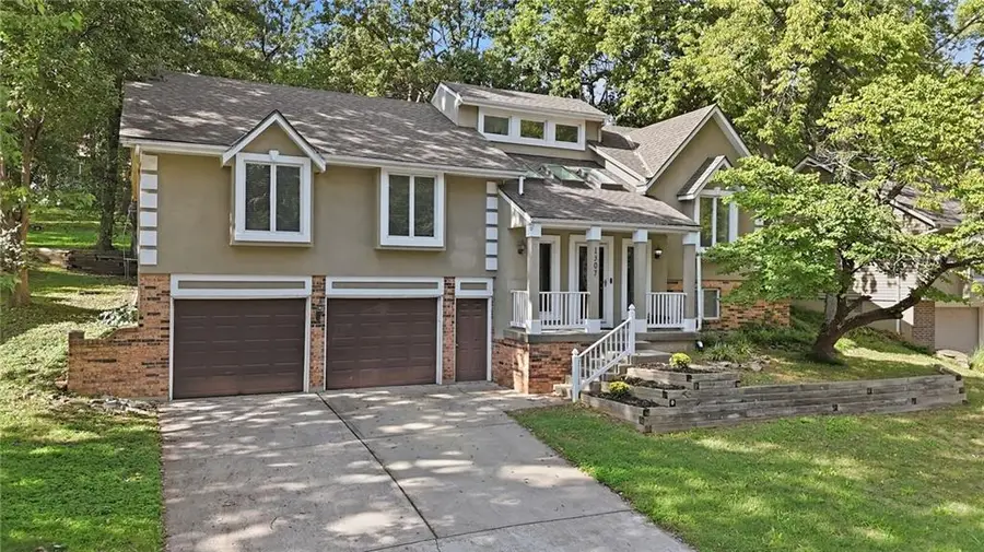 1307 SW Granite Creek Drive, Blue Springs, MO 64015 - #2