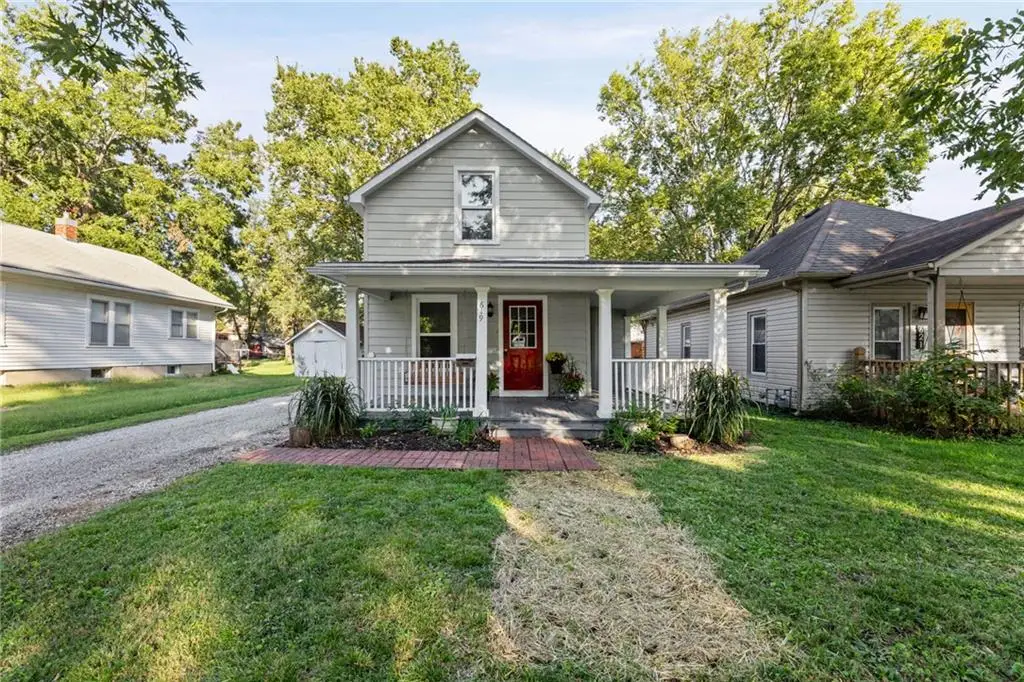 619 S Oak Street, Ottawa, KS 66067 - #1