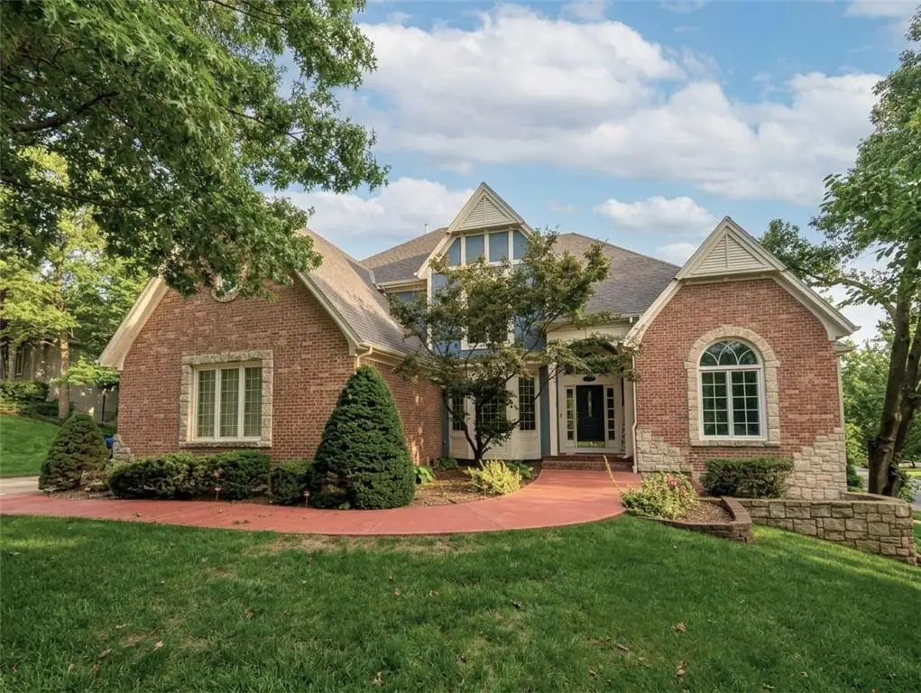 8436 Pflumm Circle, Lenexa, KS 66215 - #1