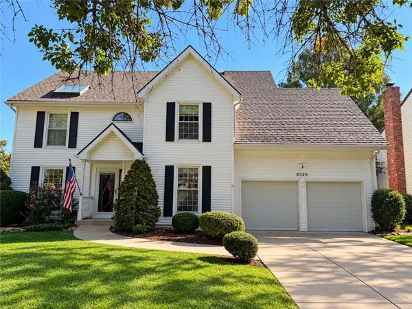 9339 Hall Drive, Lenexa, KS 66219