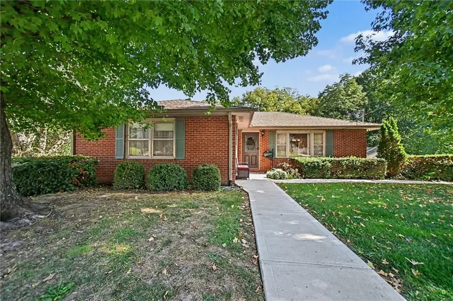 39 Country Club Terrace, Lexington, MO 64067 - #3