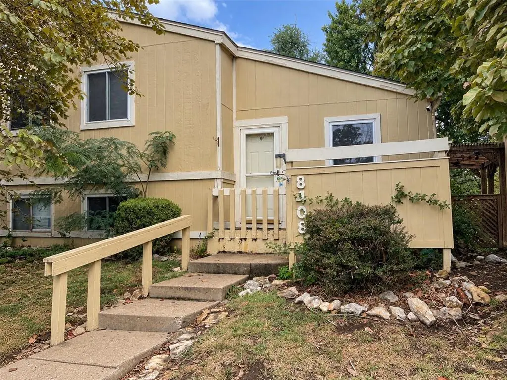 8408 Lane Place, Raytown, MO 64138 - #1