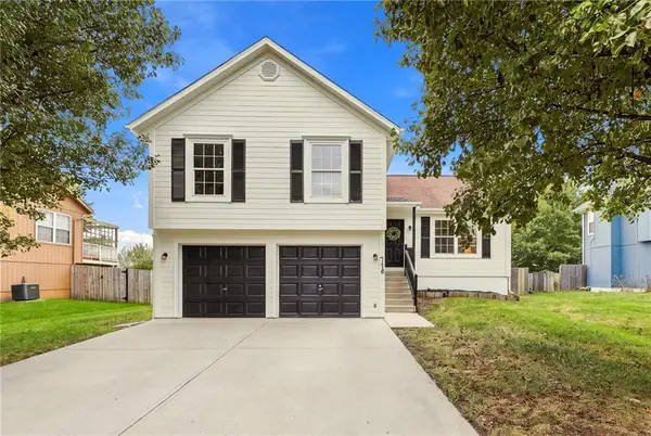 718 Shiloh Drive, Raymore, MO 64083