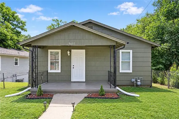 9615 E 18th Street, Independence, MO 64052
