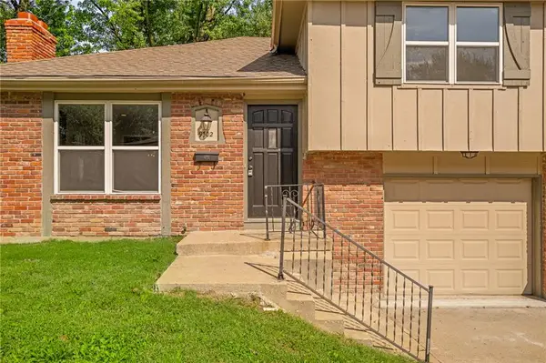 9302 W 83rd Street, Overland Park, KS 66204