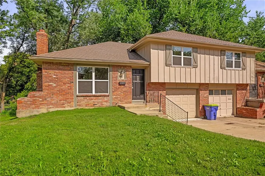 9302 W 83rd Street, Overland Park, KS 66204 - #2