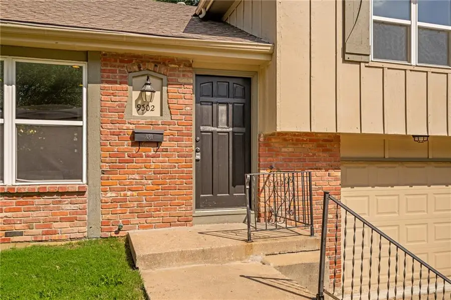 9302 W 83rd Street, Overland Park, KS 66204 - #3