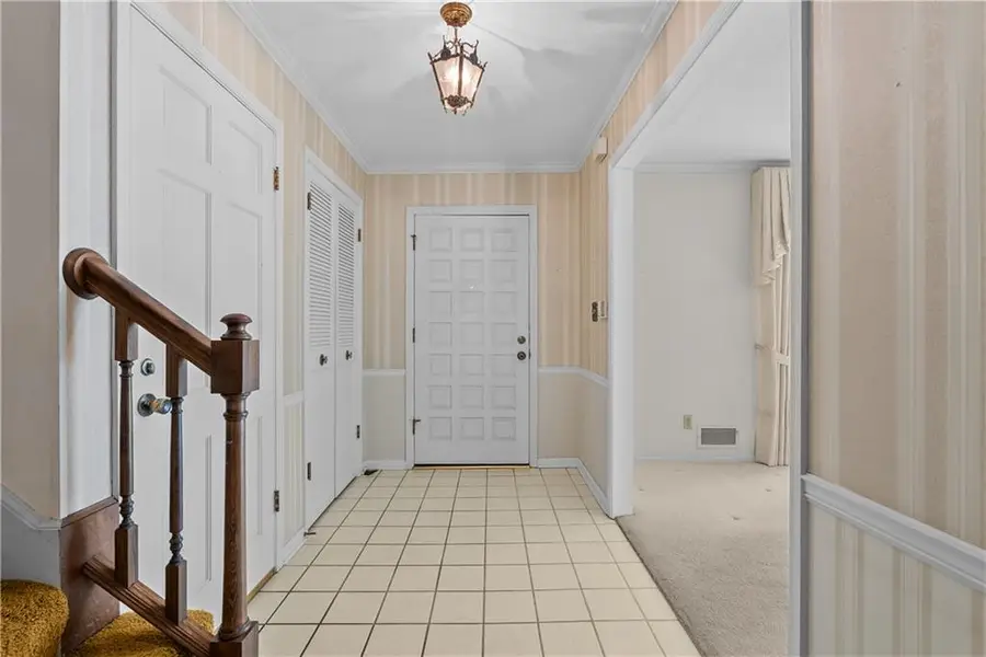 12818 Oakmont Drive, Kansas City, MO 64145 - #3