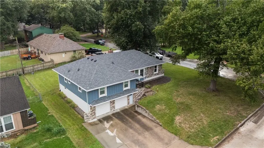 13401 E 51st Street, Kansas City, MO 64133 - #3
