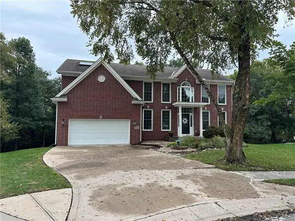 8216 N Michigan Court, Kansas City, MO 64118