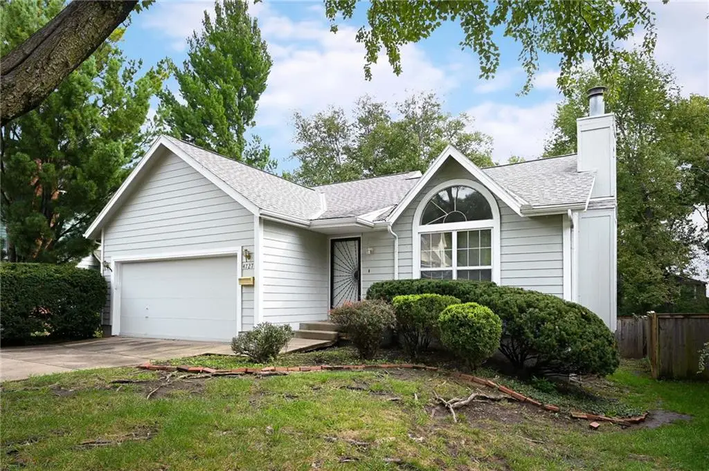 4727 Booth Street, Westwood, KS 66205 - #1