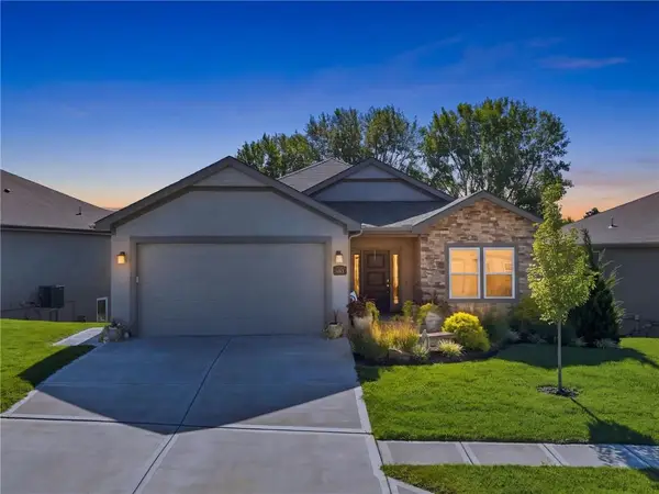 2113 Greenfield Point, Kearney, MO 64060