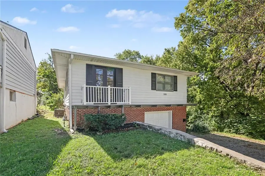 1333 E 84th Terrace, Kansas City, MO 64131 - #3