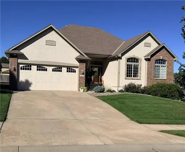 1510 Spur Ridge Circle, Raymore, MO 64083