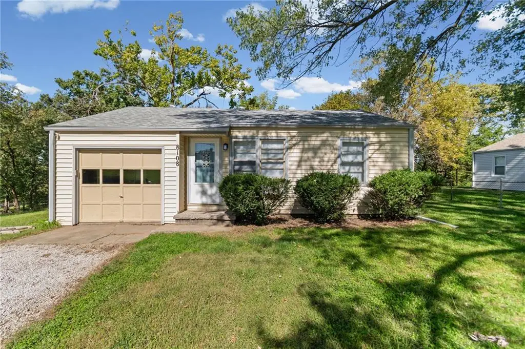 8108 9 Highway, Kansas City, MO 64152 - #1