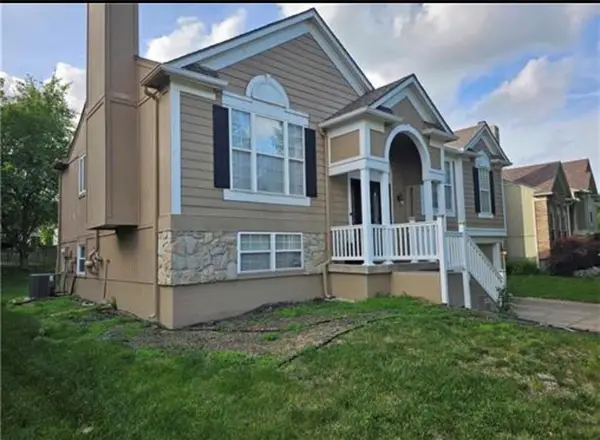 15672 S Blackfoot Street, Olathe, KS 66062