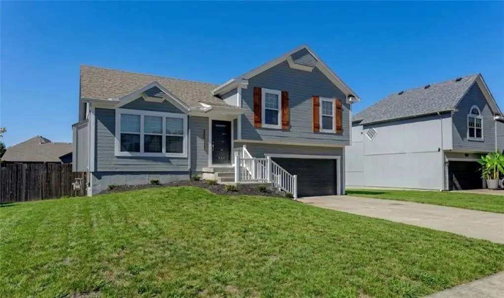 626 S Walnut Street, Gardner, KS 66030 - #1