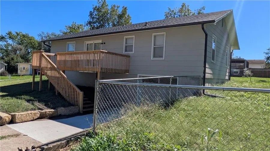 1216 Alexander Street, Chillicothe, MO 64601 - #3