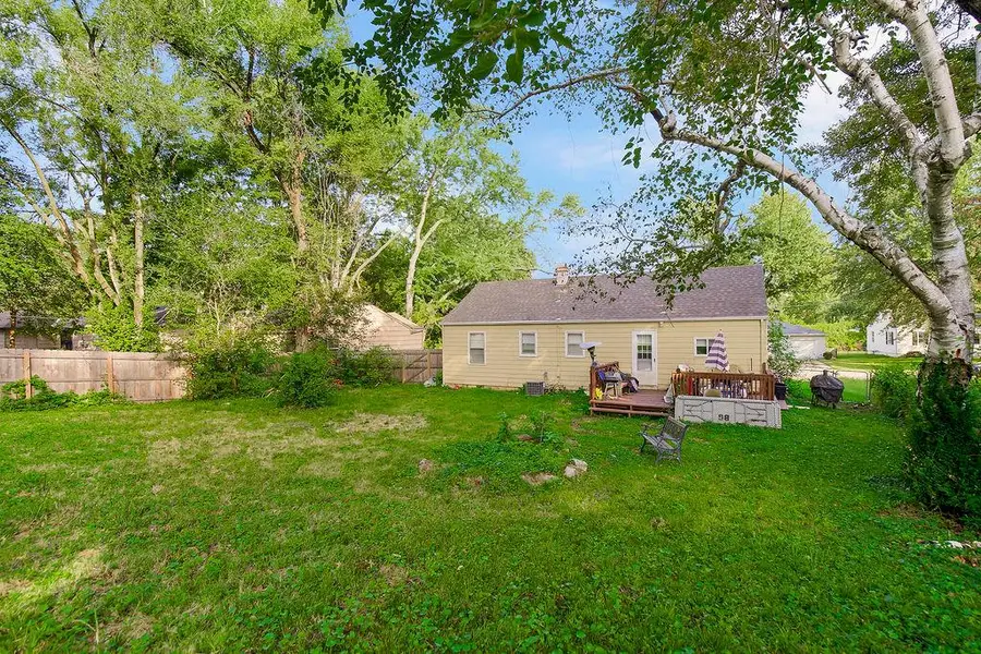 8805 E 73rd Street, Raytown, MO 64133 - #3