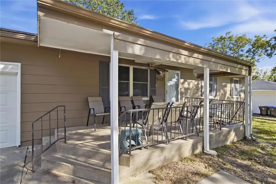 3112 Wisconsin Avenue, Topeka, KS 66605 - #3