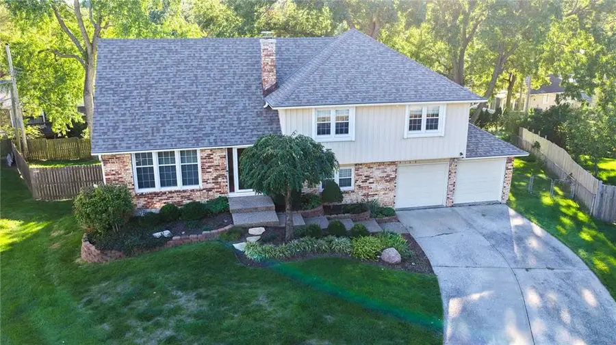 9146 Antioch Road, Overland Park, KS 66212 - #2