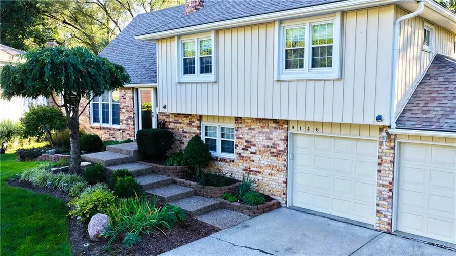 9146 Antioch Road, Overland Park, KS 66212 - #3