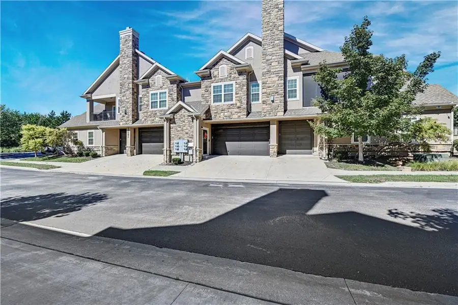 16001 Granada Street #230, Stilwell, KS 66085 - #2