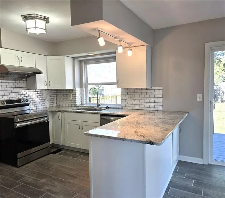 10639 W 115th Street, Overland Park, KS 66210 - #3