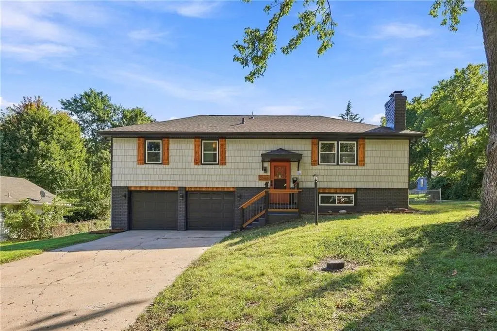 8915 E 57th Street, Raytown, MO 64133 - #1