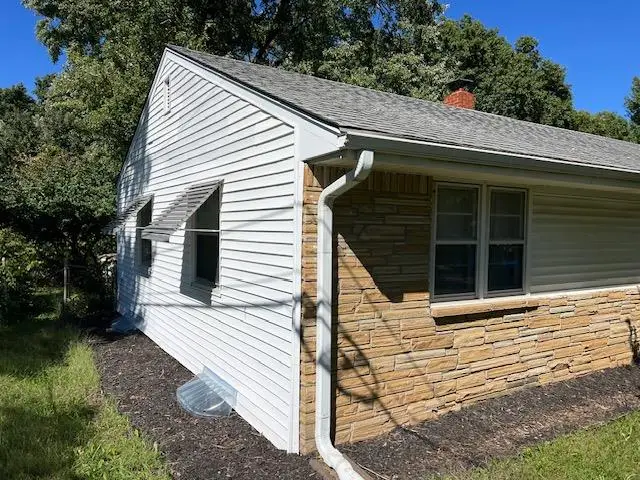 2504 Westport Road, Independence, MO 64052 - #3
