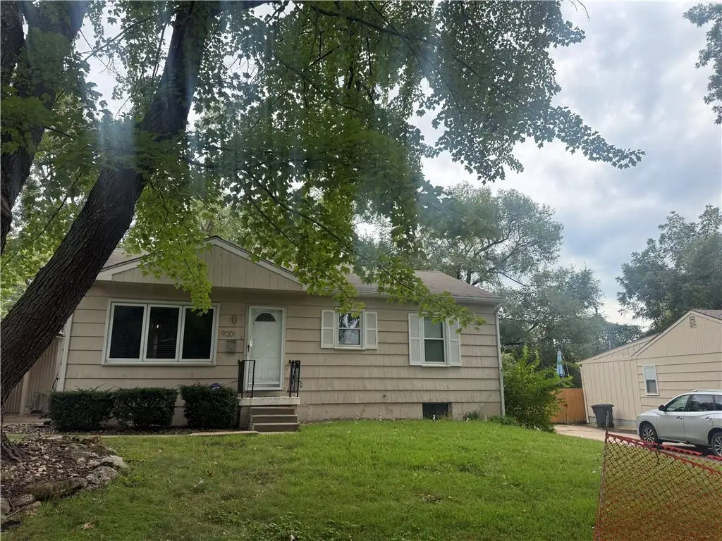 9001 Central Street, Kansas City, MO 64114 - #1