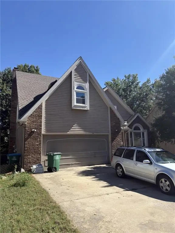 11605 Hauser Street, Overland Park, KS 66210