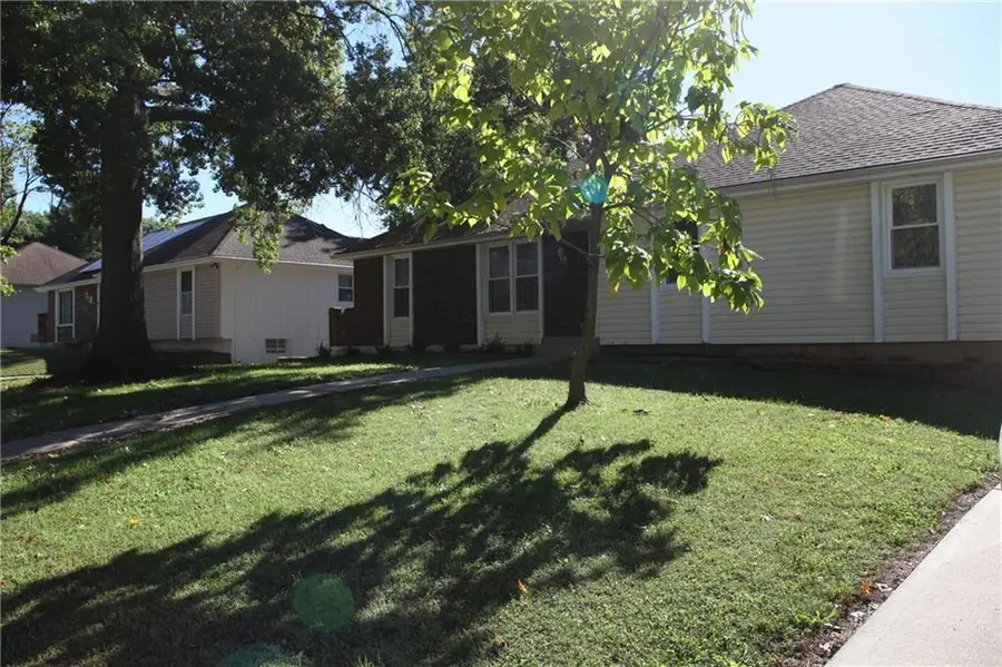1101 SW 21st Street, Blue Springs, MO 64015 - #3