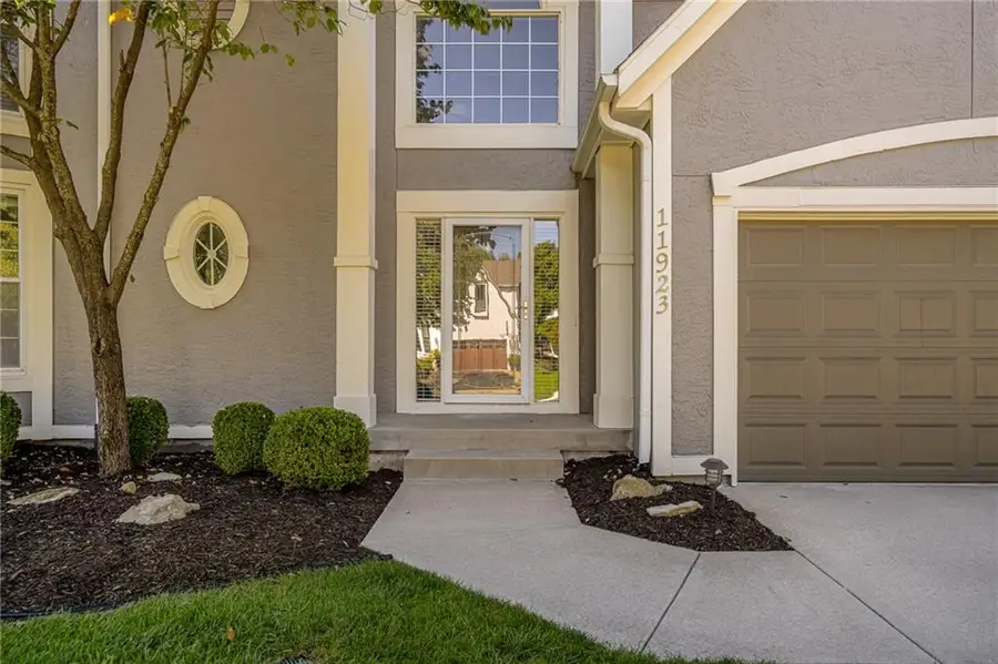 11923 W 131st Terrace, Overland Park, KS 66213 - #3
