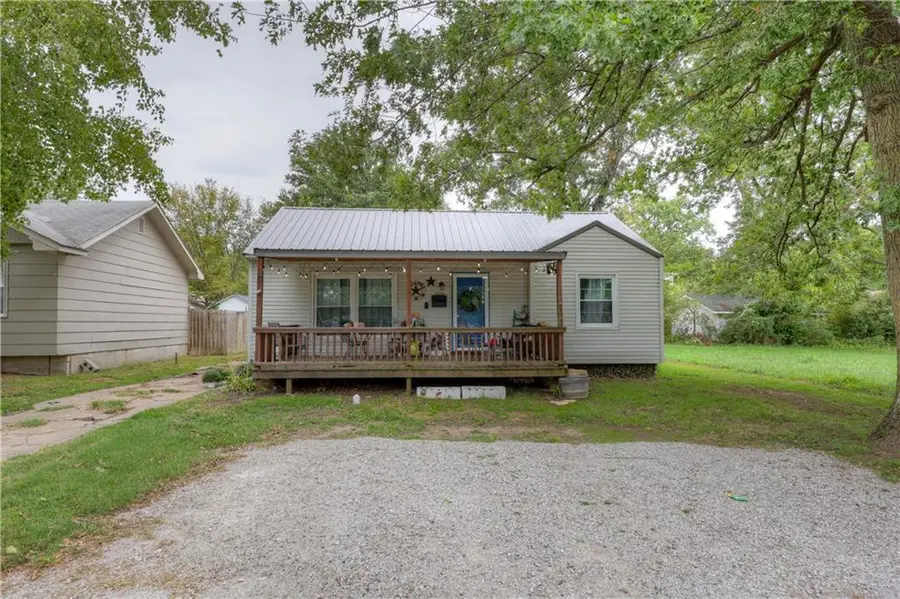 516 S Vermont N/a, Columbus, KS 66725 - #2